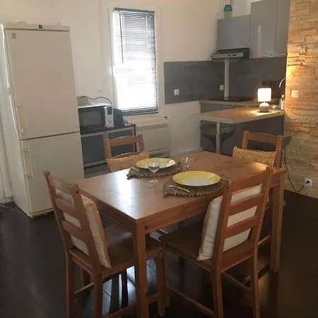 Bijou Juan-les-pins Homestay